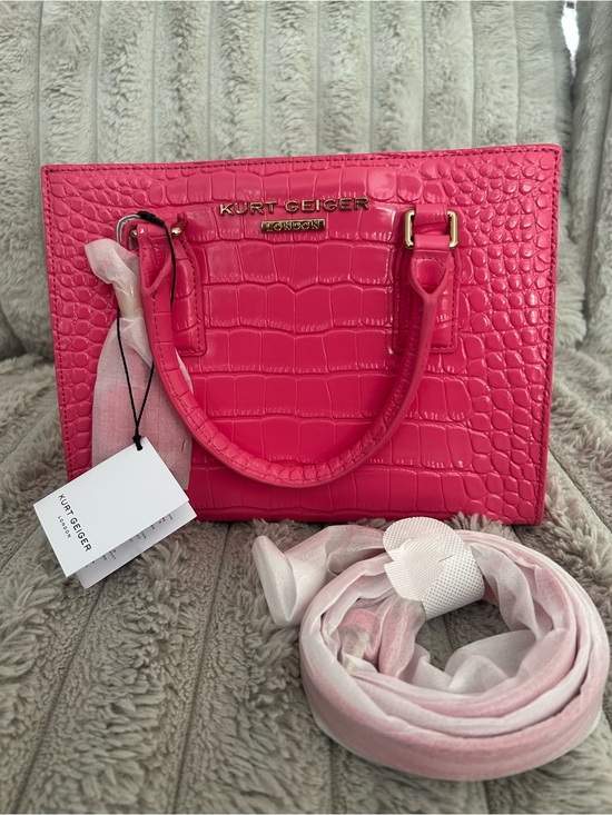 Kurt Geiger Handbags - Kurt Geiger NWT Highgate Hot Pink Croc-Embossed Tote or Crossbody